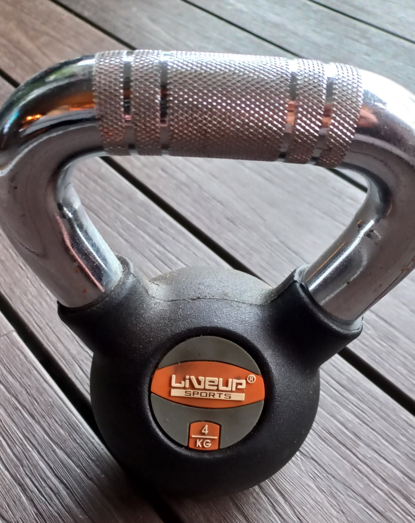 Kettlebell 2nd hand - 4 kg - Looking for new Mom or Dad