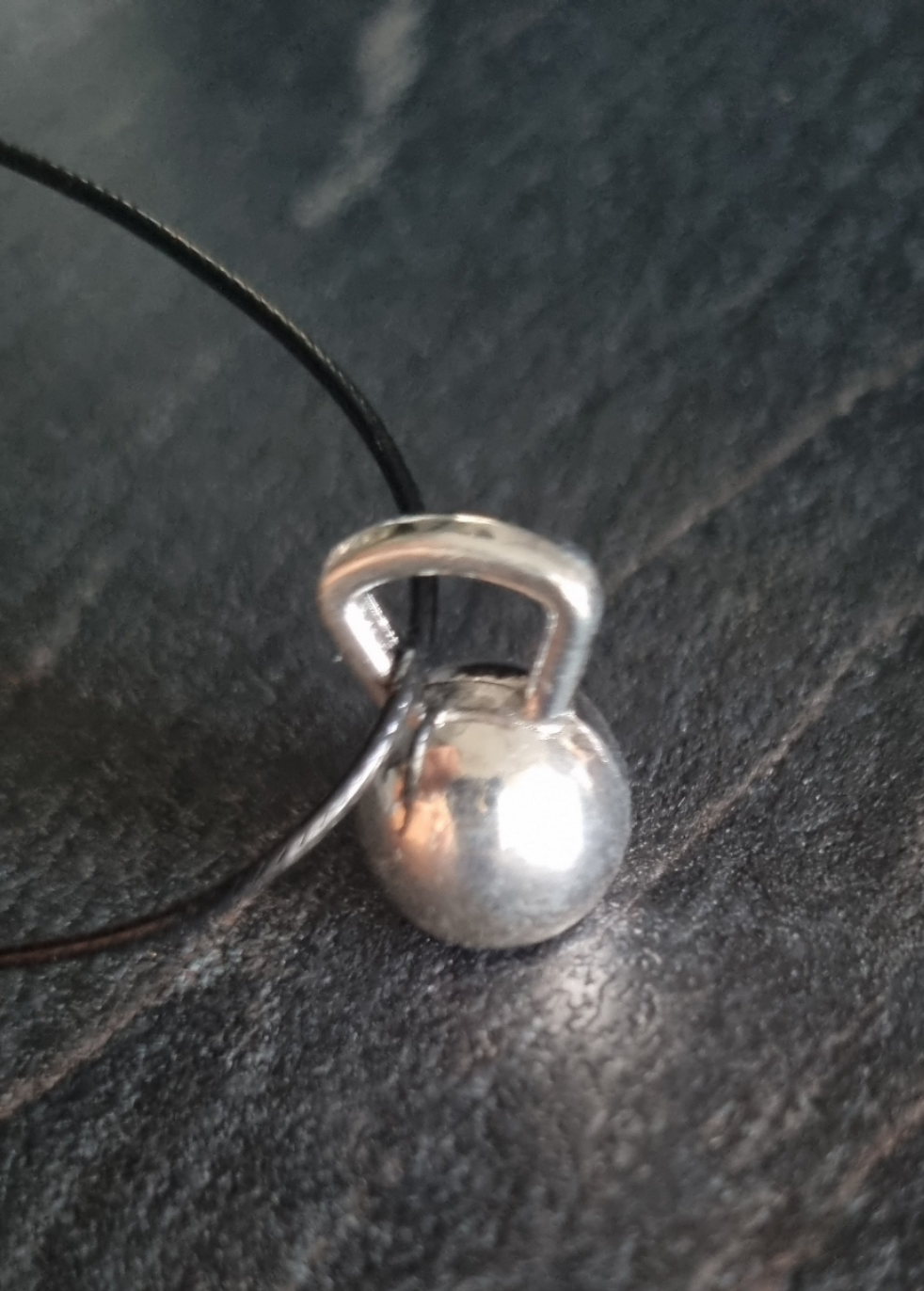 BlackJacqStrength Choker - Kettlebell