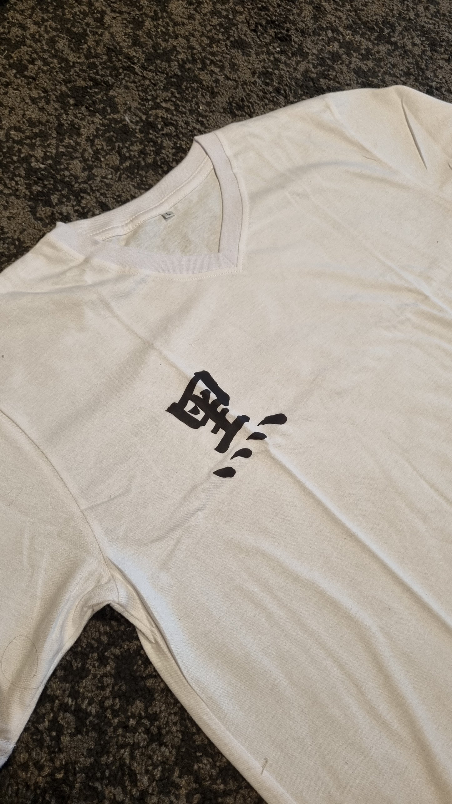2025 Blackjacq V neck T shirts "Yakuza inspired" - White