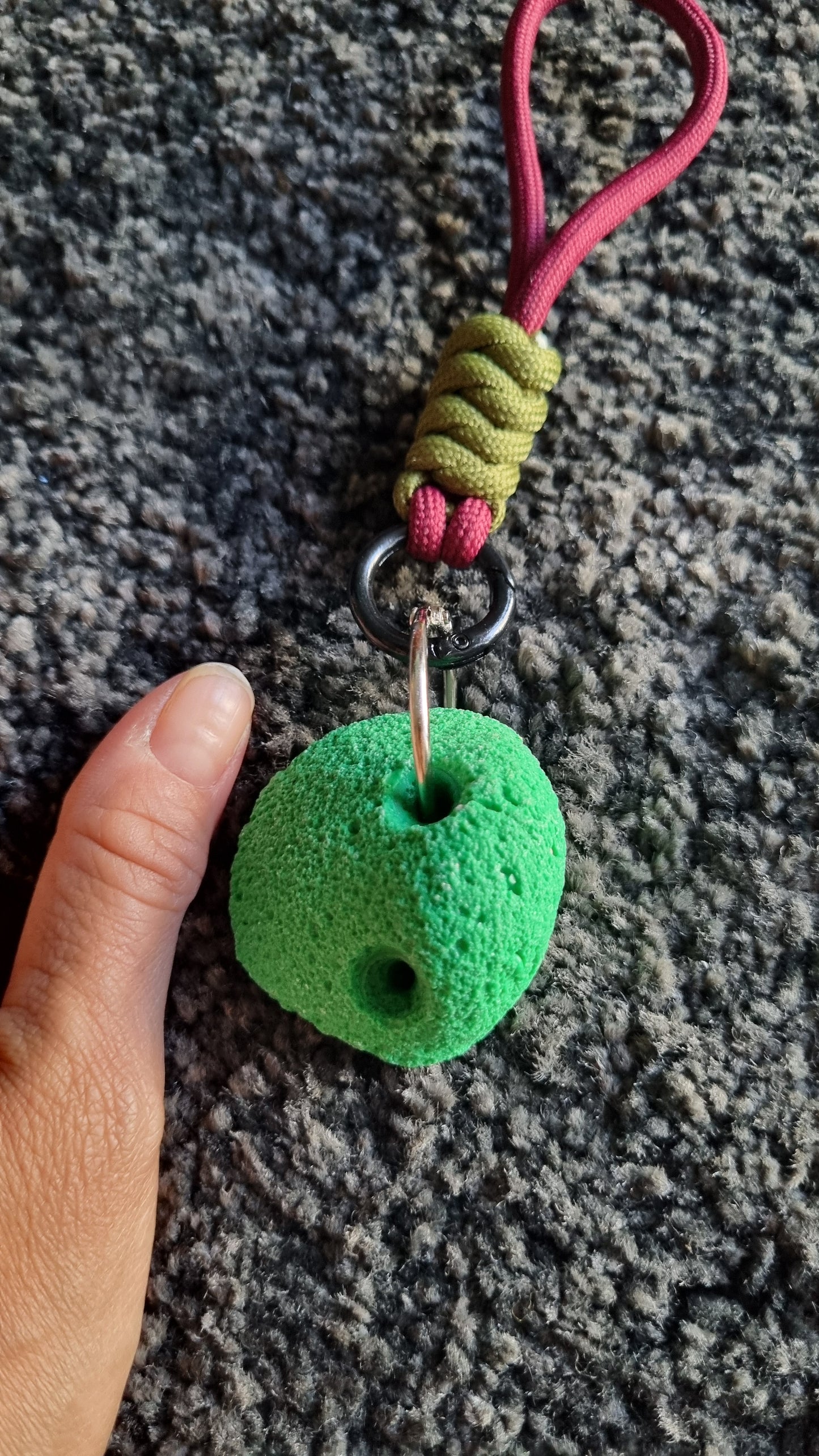 Rock Climbing Key Chain - Green